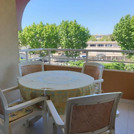 Apartment Port 100m Des Plages 4 Person Frejus